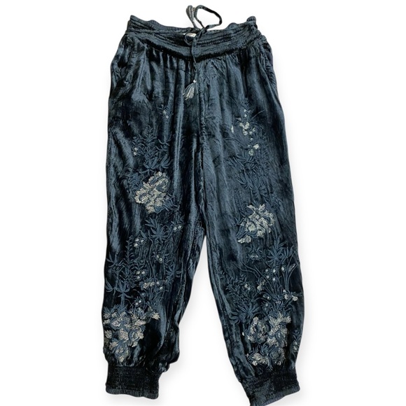 Embroidered Black Jogger Pants - Picture 3 of 13